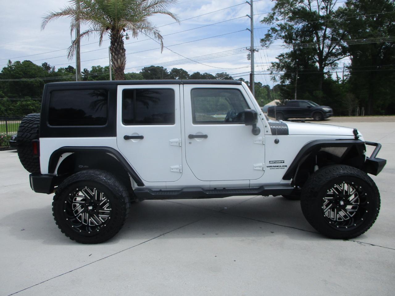 Jeep Wrangler Unlimited Sport 4WD 2015