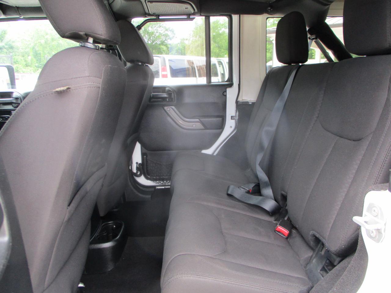 Jeep Wrangler Unlimited Sport 4WD 2015