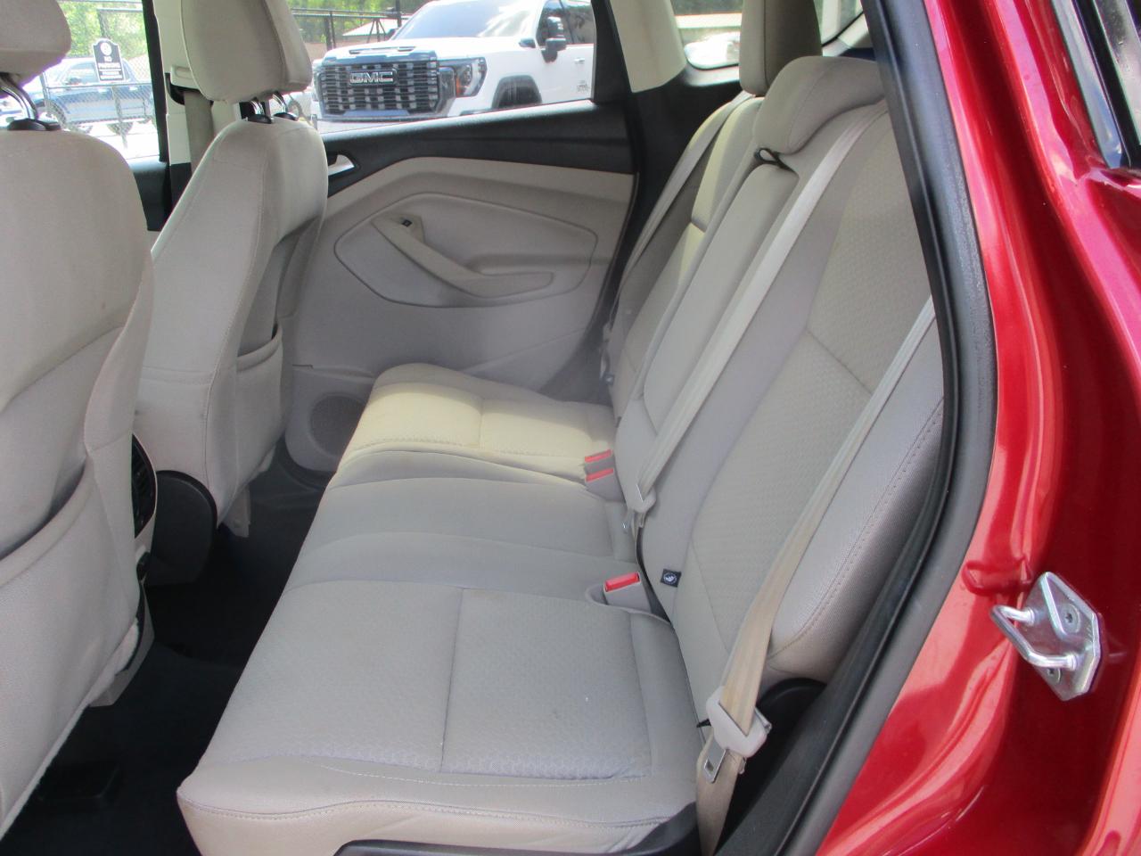 Ford Escape SE FWD 2017