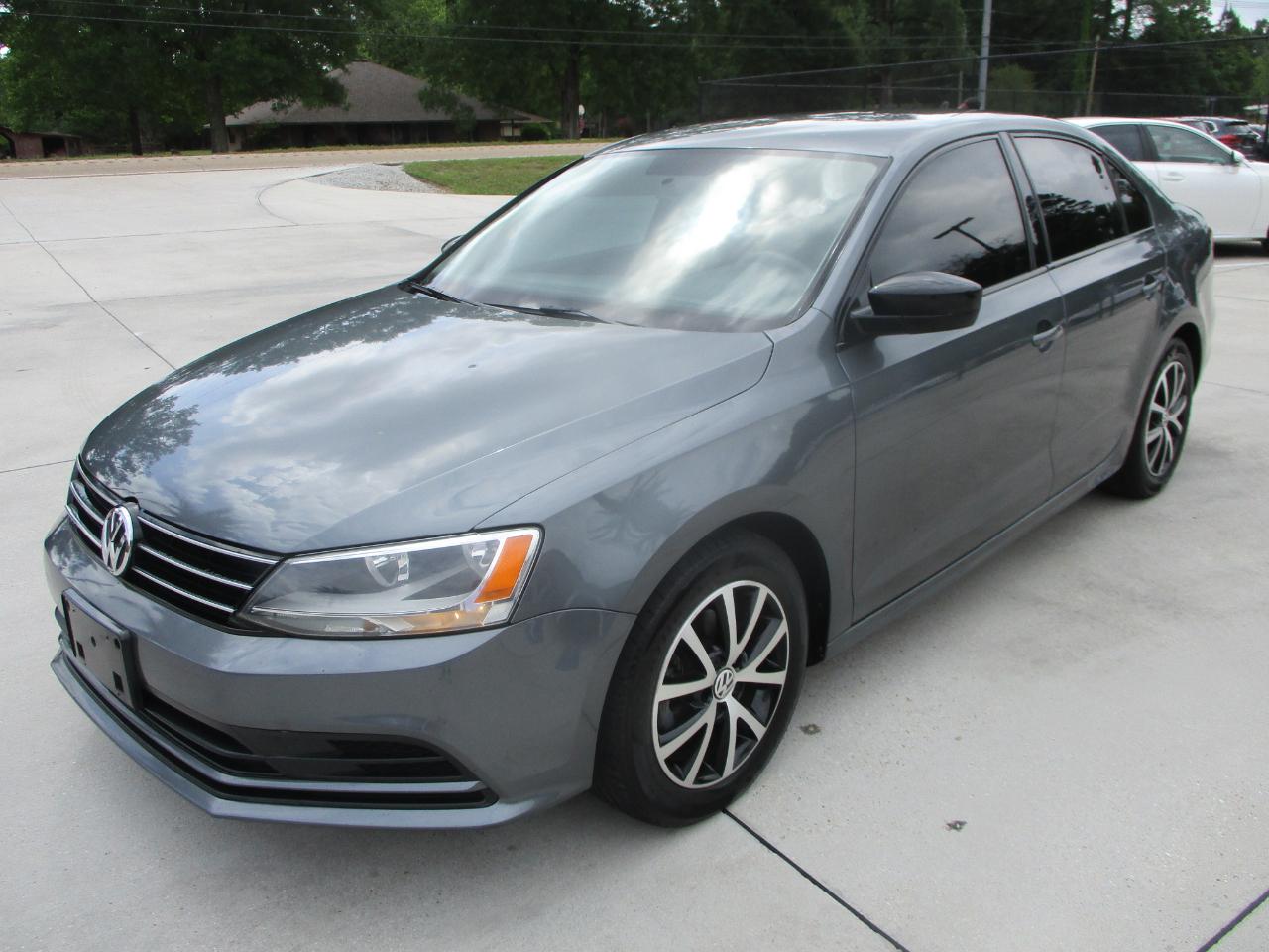 Volkswagen Jetta SE 6A 2016