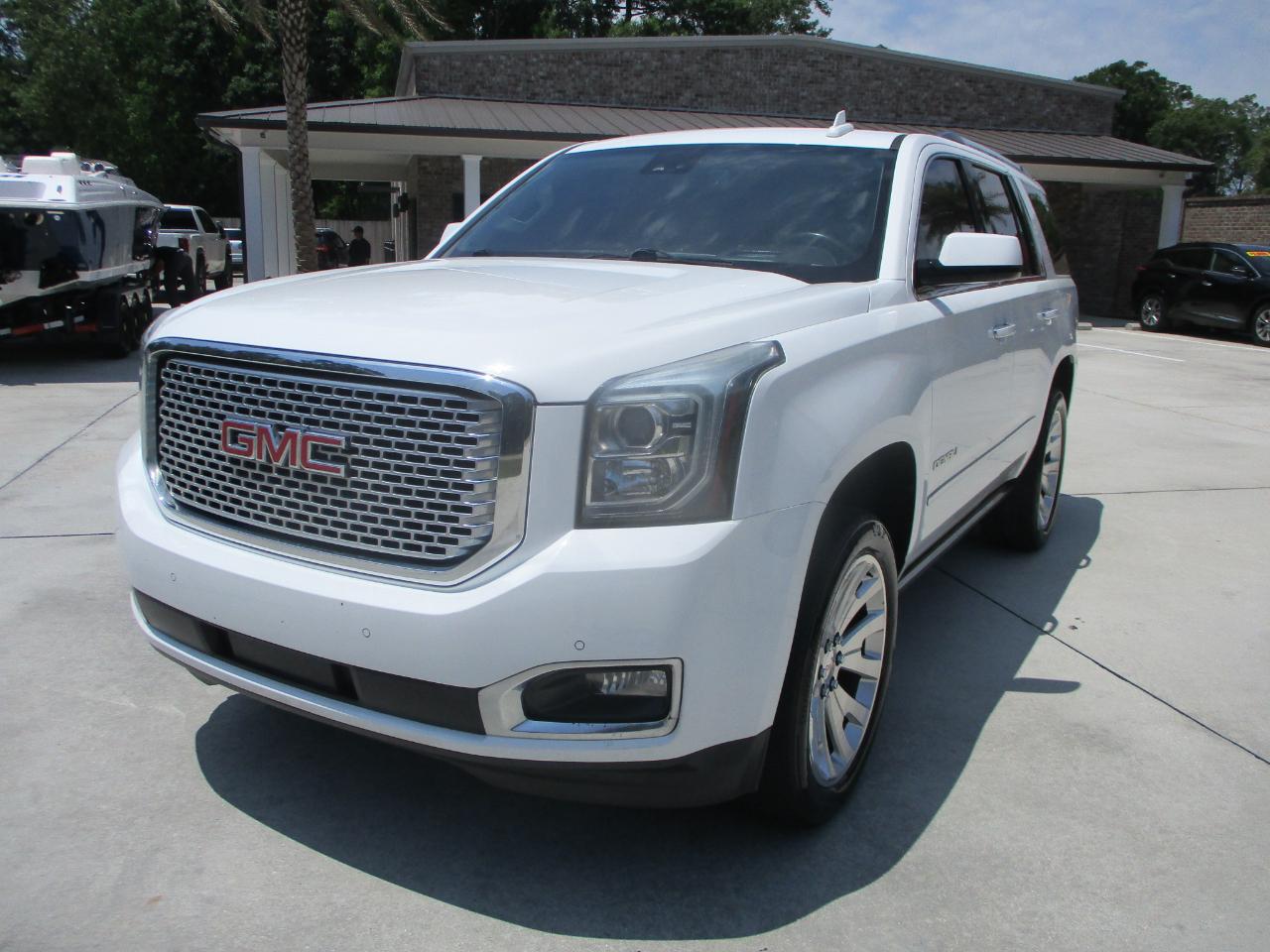 GMC Yukon Denali  2017