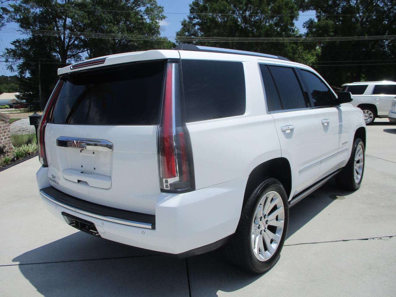 GMC Yukon Denali  2017