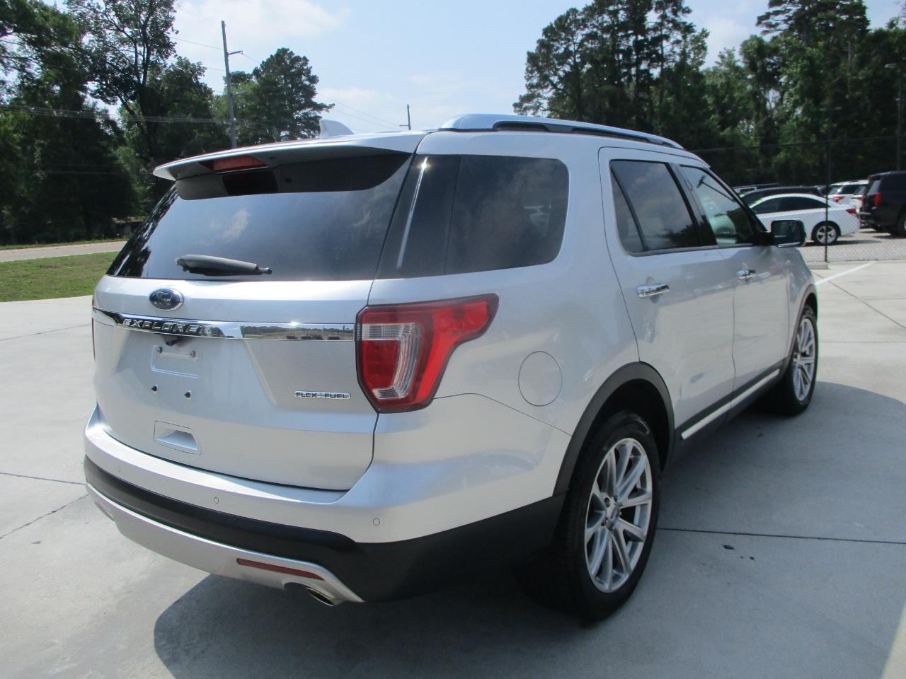 Ford Explorer Limited FWD 2016