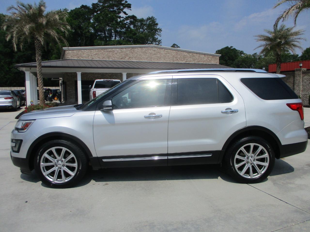 Ford Explorer Limited FWD 2016