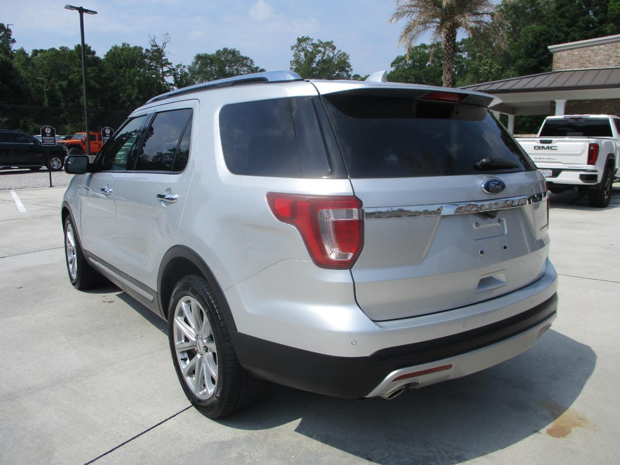Ford Explorer Limited FWD 2016