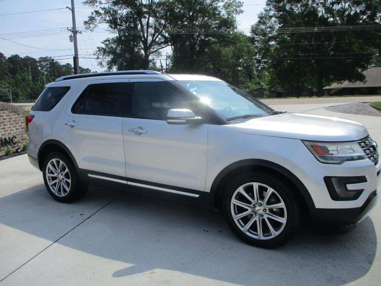 Ford Explorer Limited FWD 2016