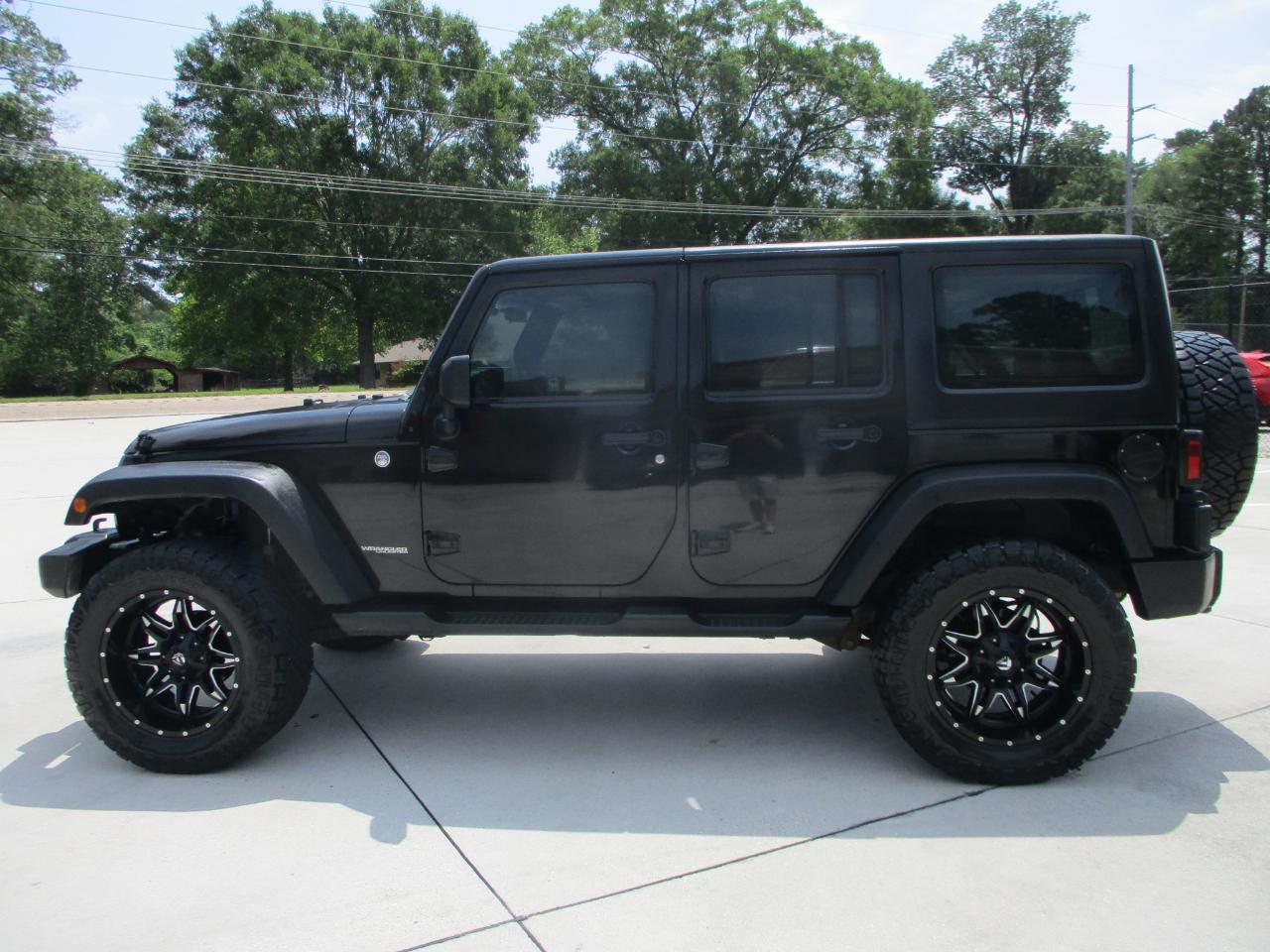 Jeep Wrangler Unlimited Sport 4WD 2014
