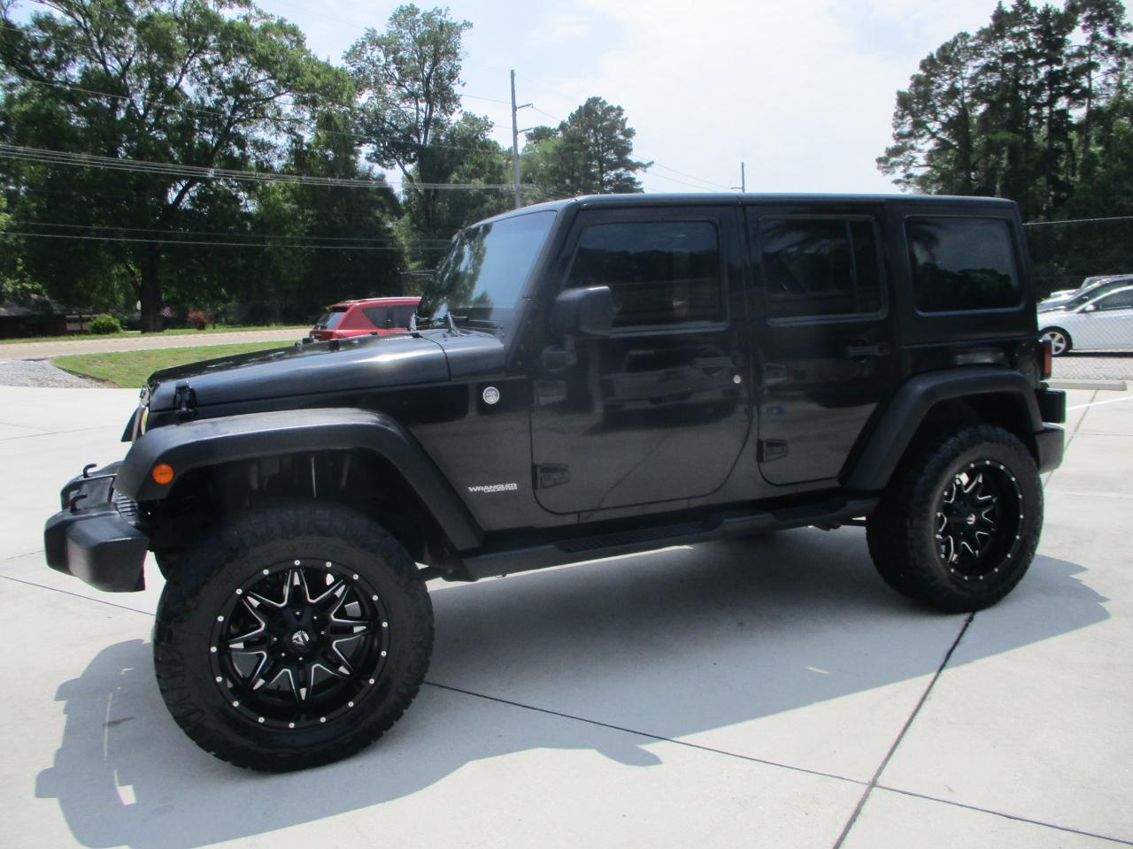 Jeep Wrangler Unlimited Sport 4WD 2014