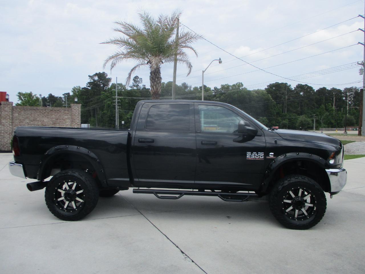 RAM 2500 Tradesman Crew Cab SWB 4WD 2016