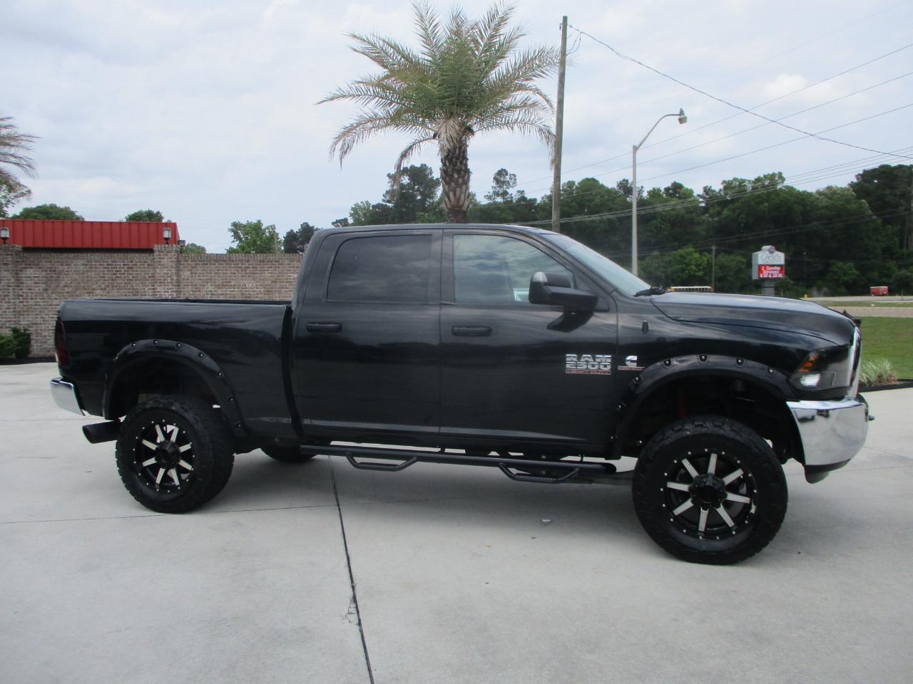 RAM 2500 4WD Crew Cab 149" Tradesman 2016