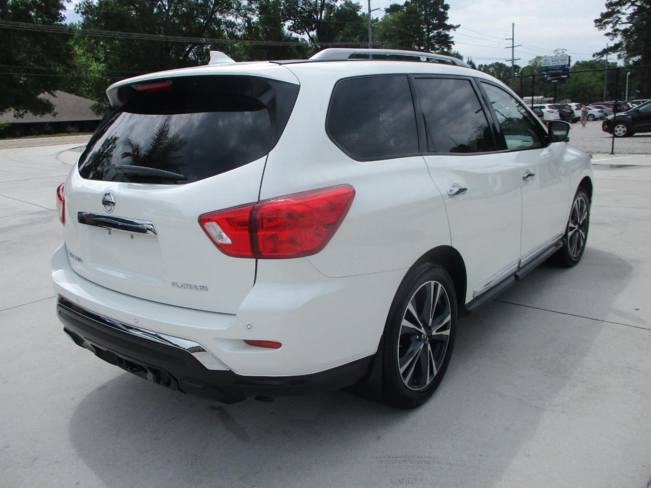 Nissan Pathfinder Platinum 2WD 2019
