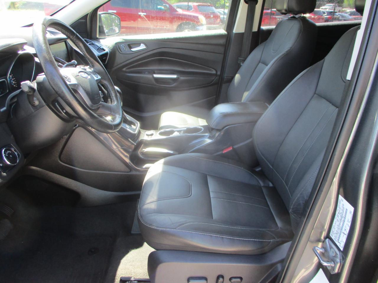 Ford Escape Titanium FWD 2013
