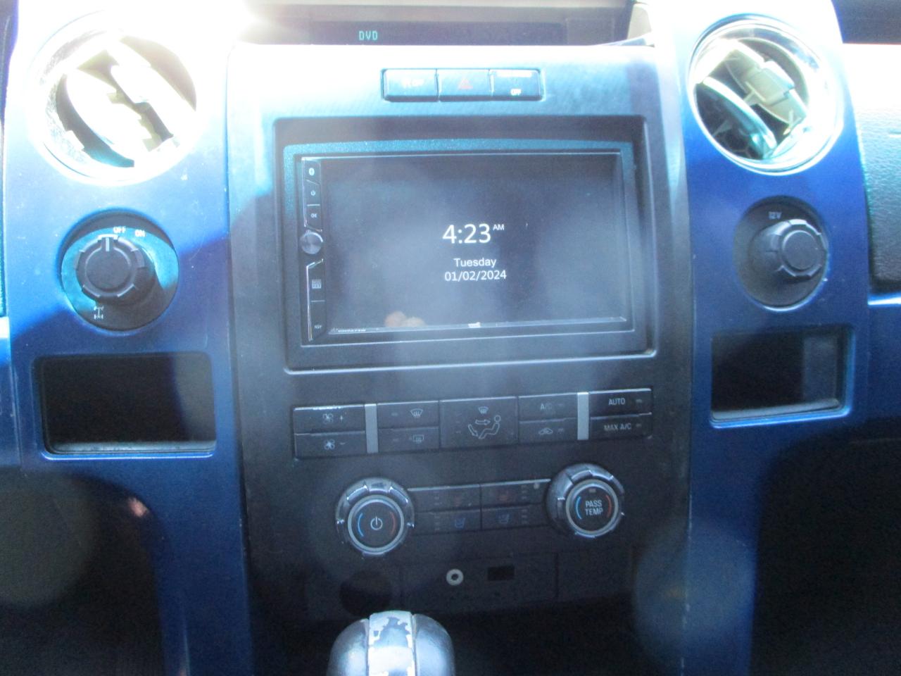 Ford F-150 FX2 SuperCrew 5.5-ft. Bed 2WD 2012