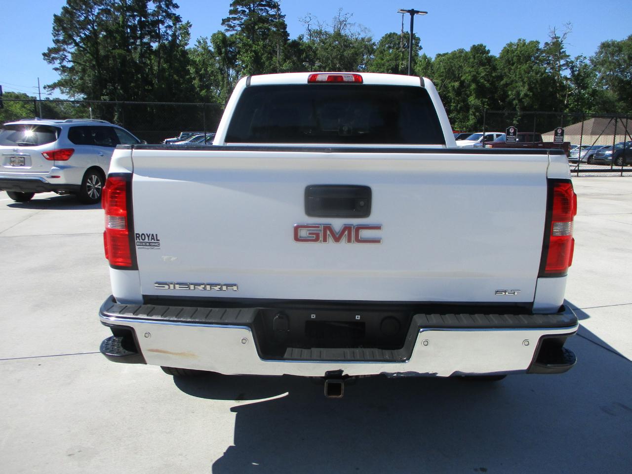 GMC Sierra 1500 SLT Crew Cab 2WD 2014