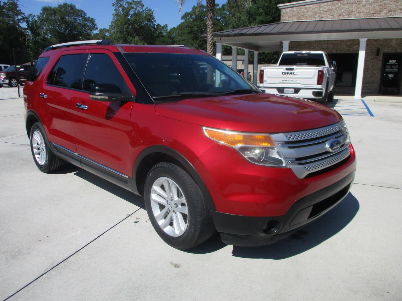 Ford Explorer XLT FWD 2012