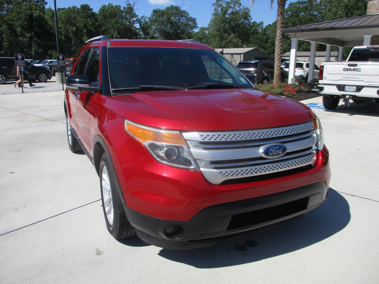 Ford Explorer XLT FWD 2012