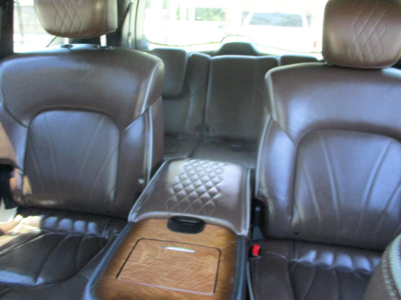 Infiniti QX80 4WD 2015