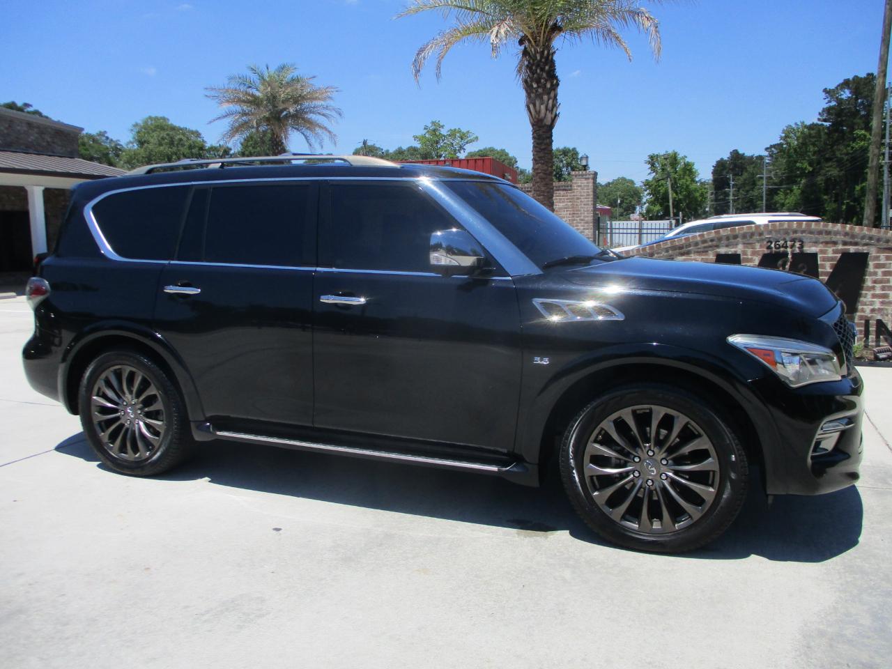 Infiniti QX80 4WD 2015
