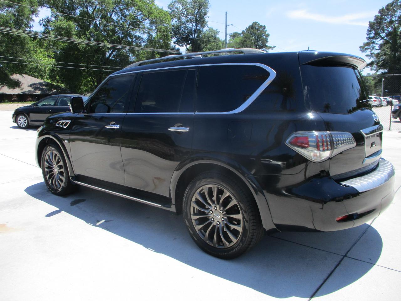 Infiniti QX80 4WD 2015
