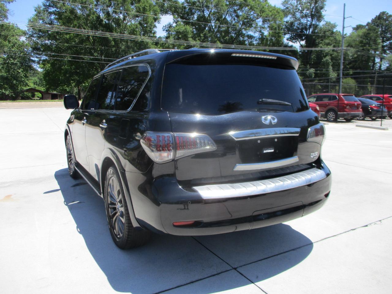Infiniti QX80 4WD 2015