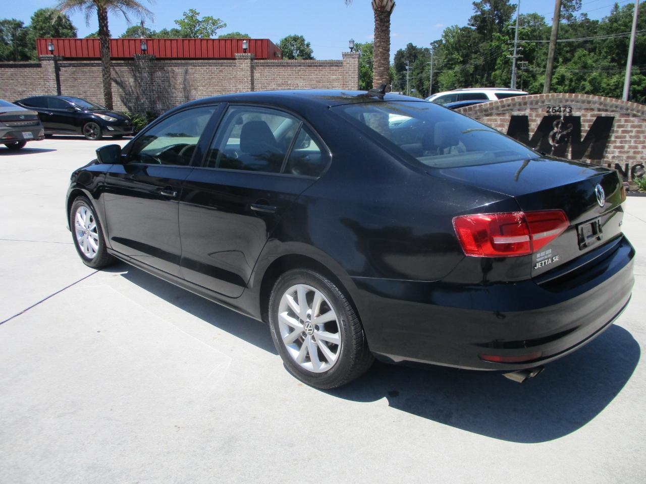 Volkswagen Jetta SE 6A 2015