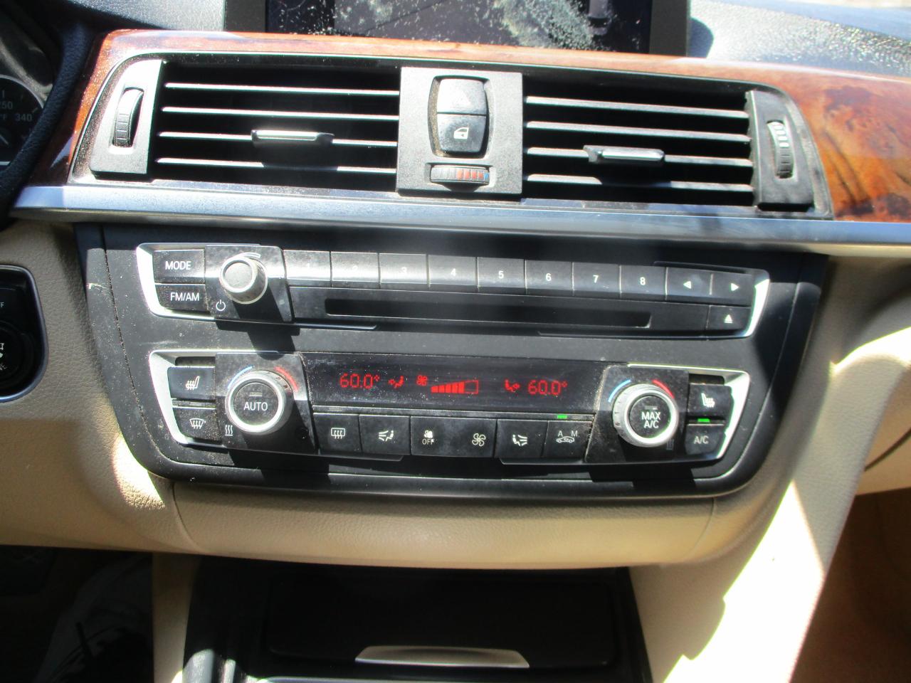 BMW 3-Series 328i Sedan 2015