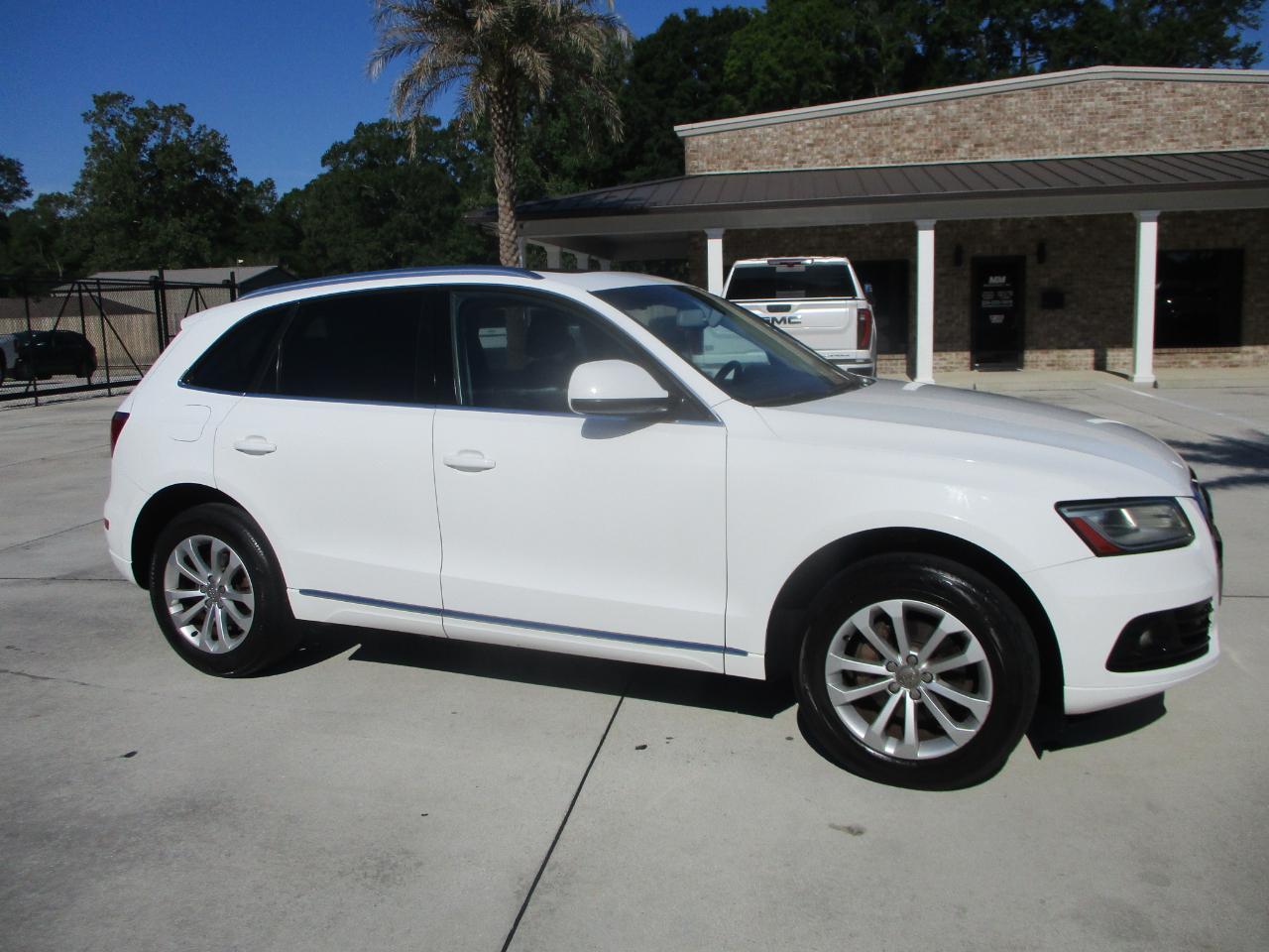 2014 Audi Q5 2.0 quattro Premium