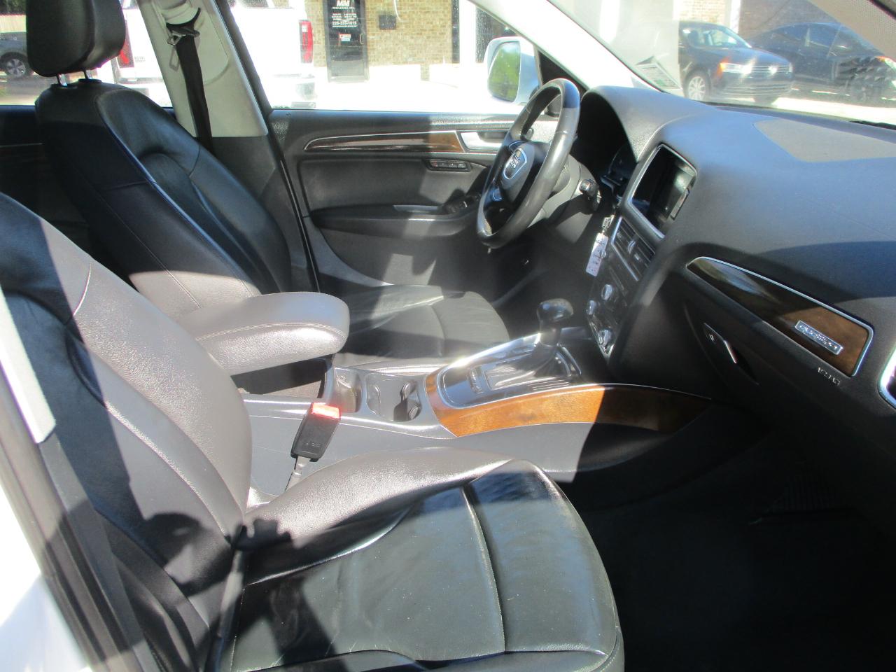Audi Q5 2.0 quattro Premium 2014