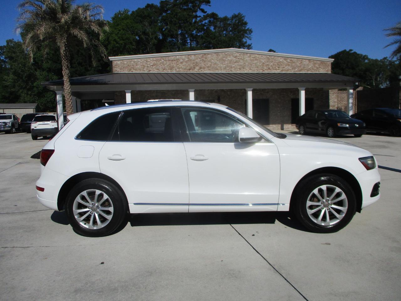 Audi Q5 2.0 quattro Premium 2014