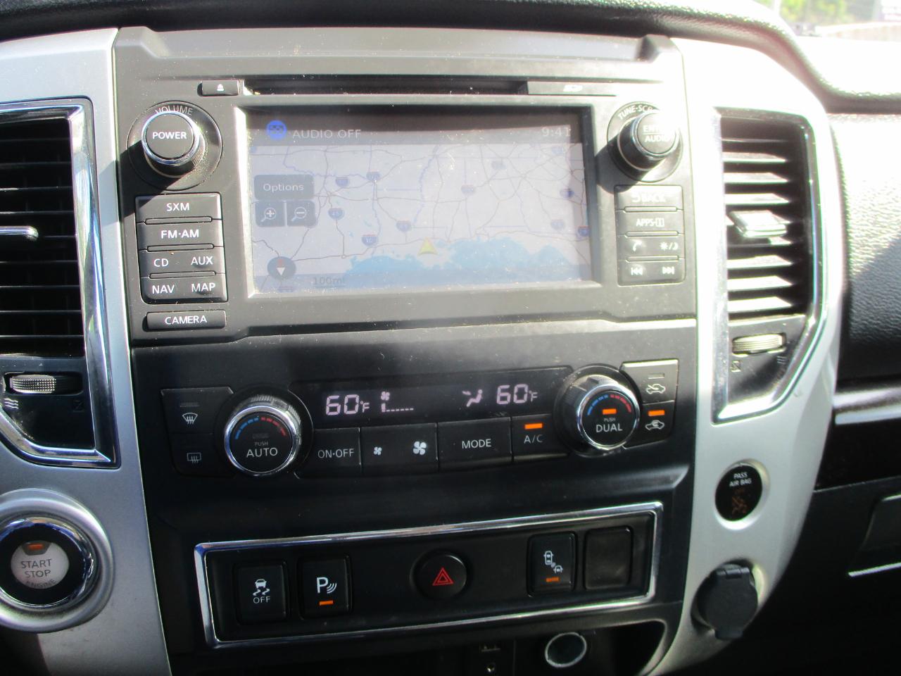Nissan Titan SV Crew Cab 2WD 2018