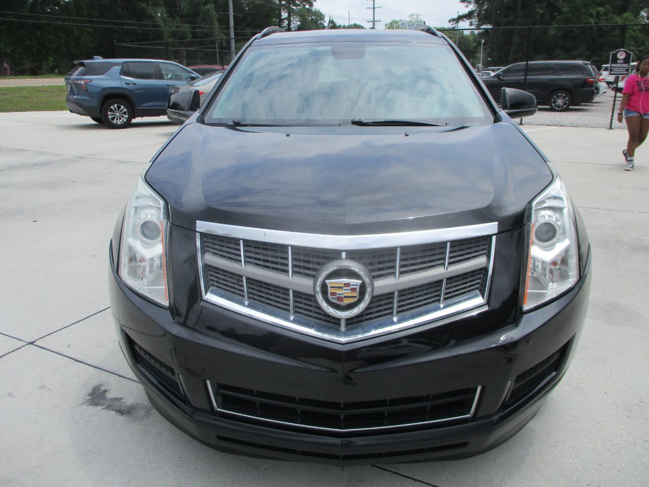 Cadillac SRX Base 2012