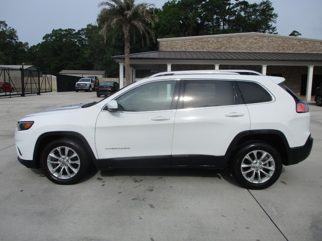 Jeep Cherokee Latitude Plus FWD 2020