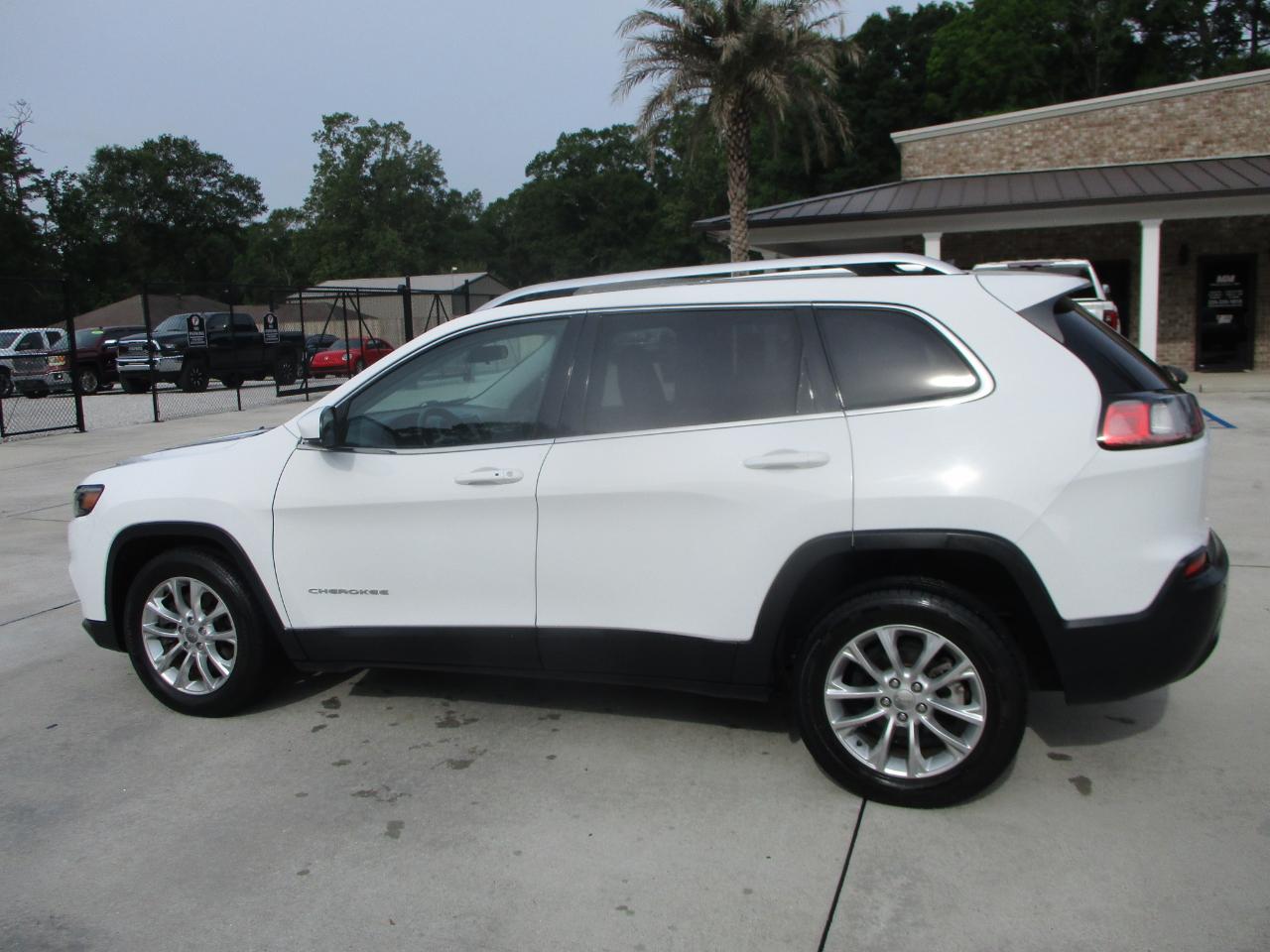 Jeep Cherokee Latitude Plus FWD 2020