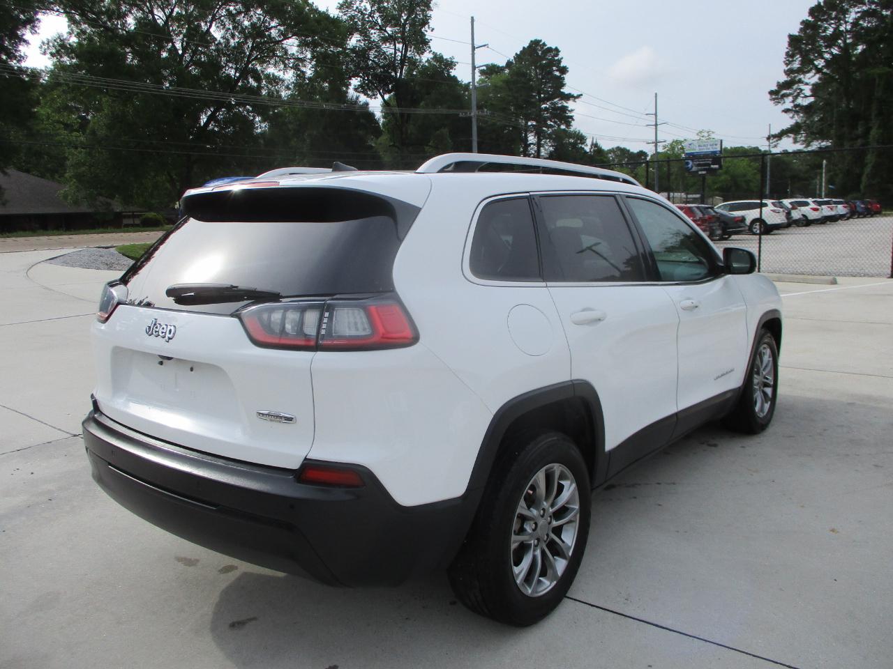 Jeep Cherokee Latitude Plus FWD 2020