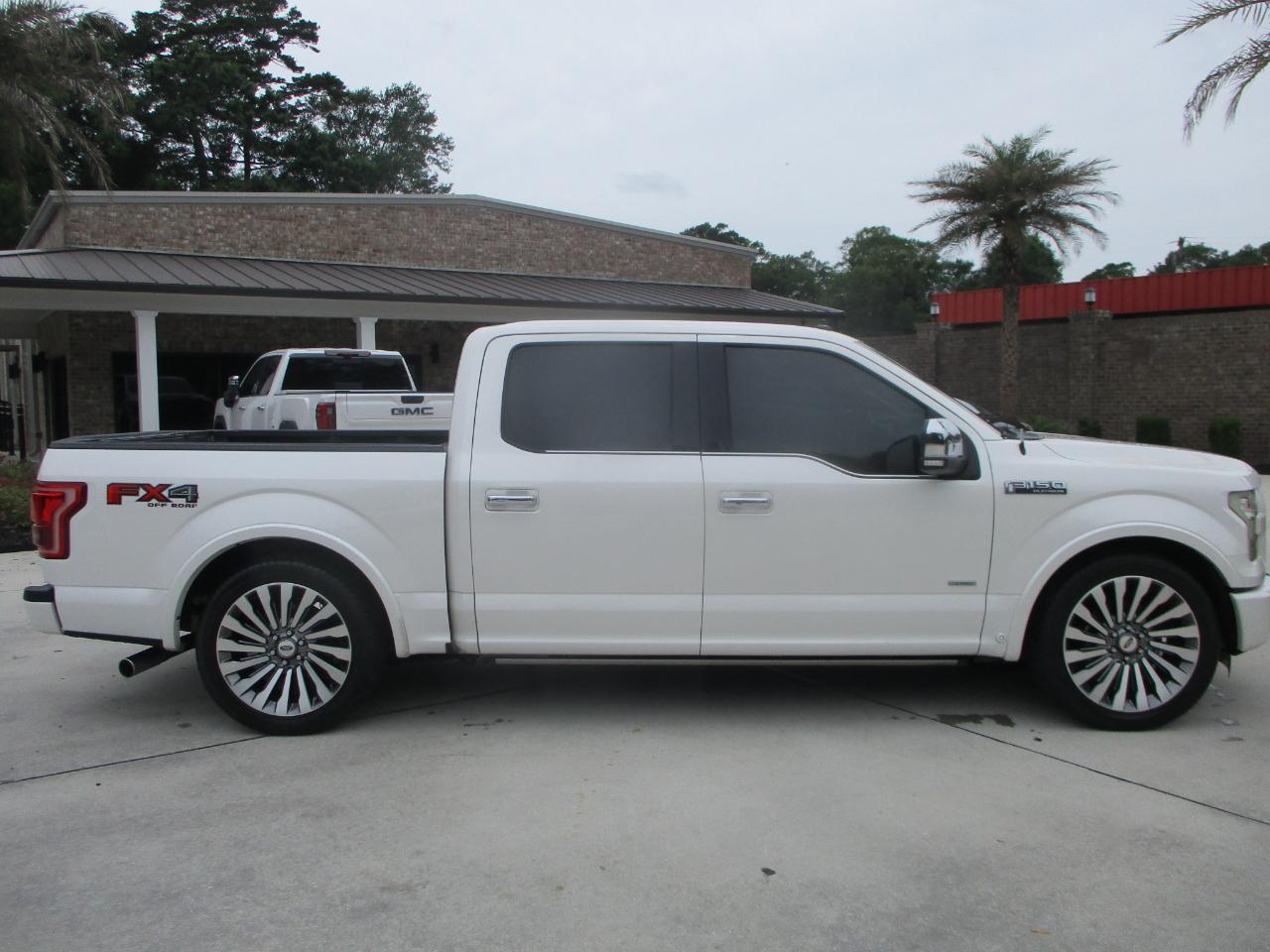 Ford F-150 Platinum SuperCrew 5.5-ft. Bed 4WD 2016