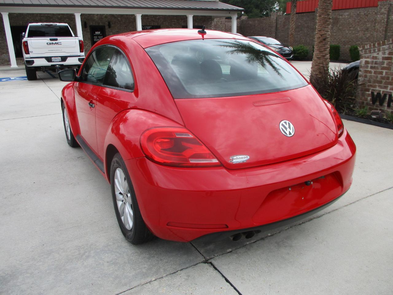 Volkswagen Beetle 1.8T Classic 2015