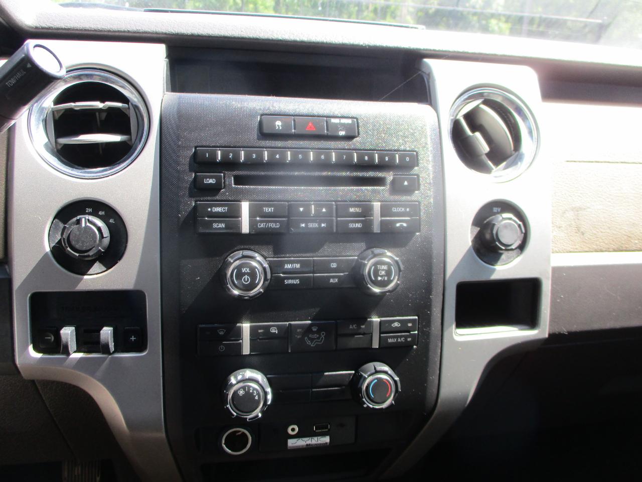 Ford F-150 Lariat SuperCrew 6.5-ft. Bed 4WD 2010