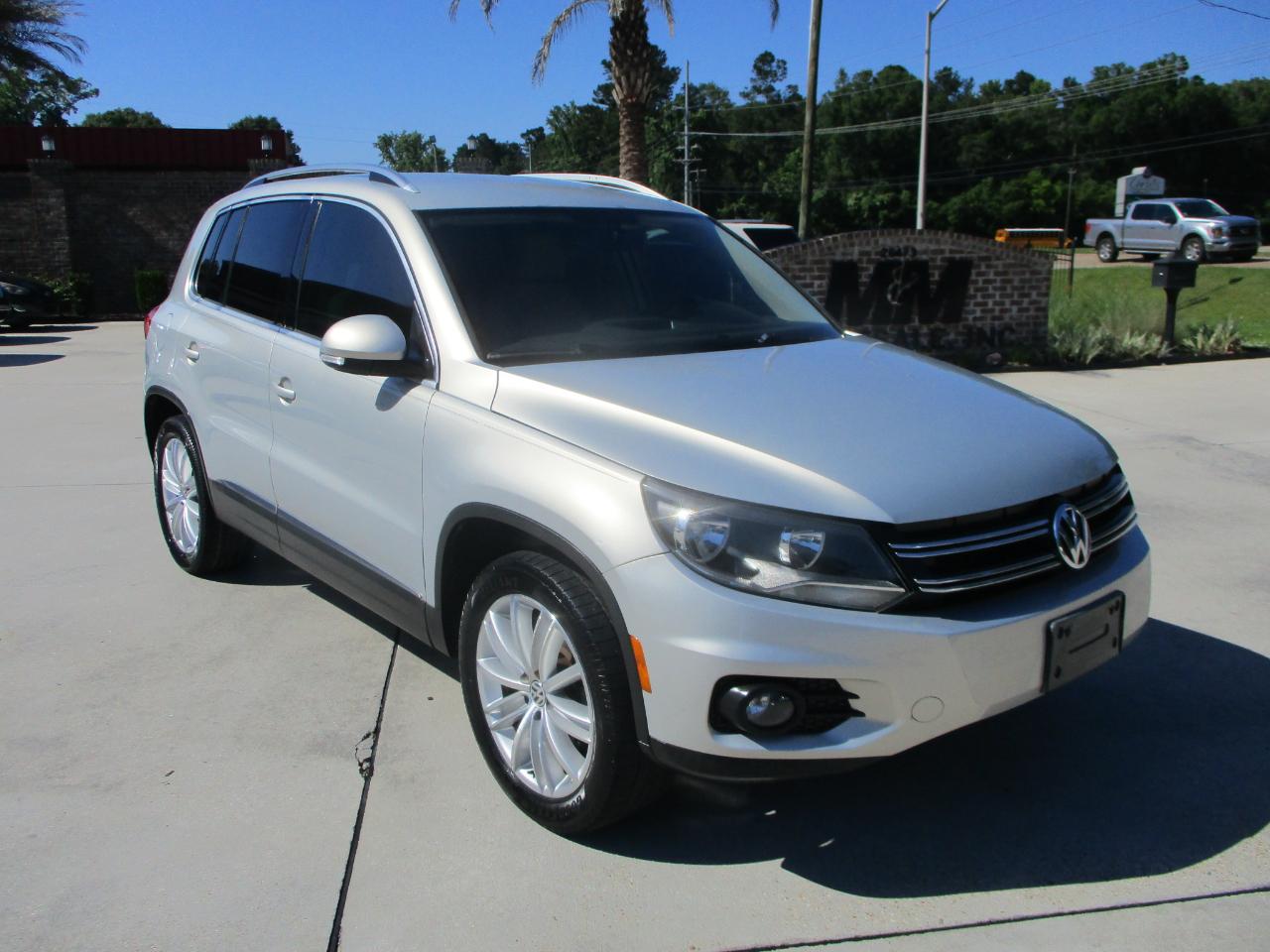 Volkswagen Tiguan S 2013