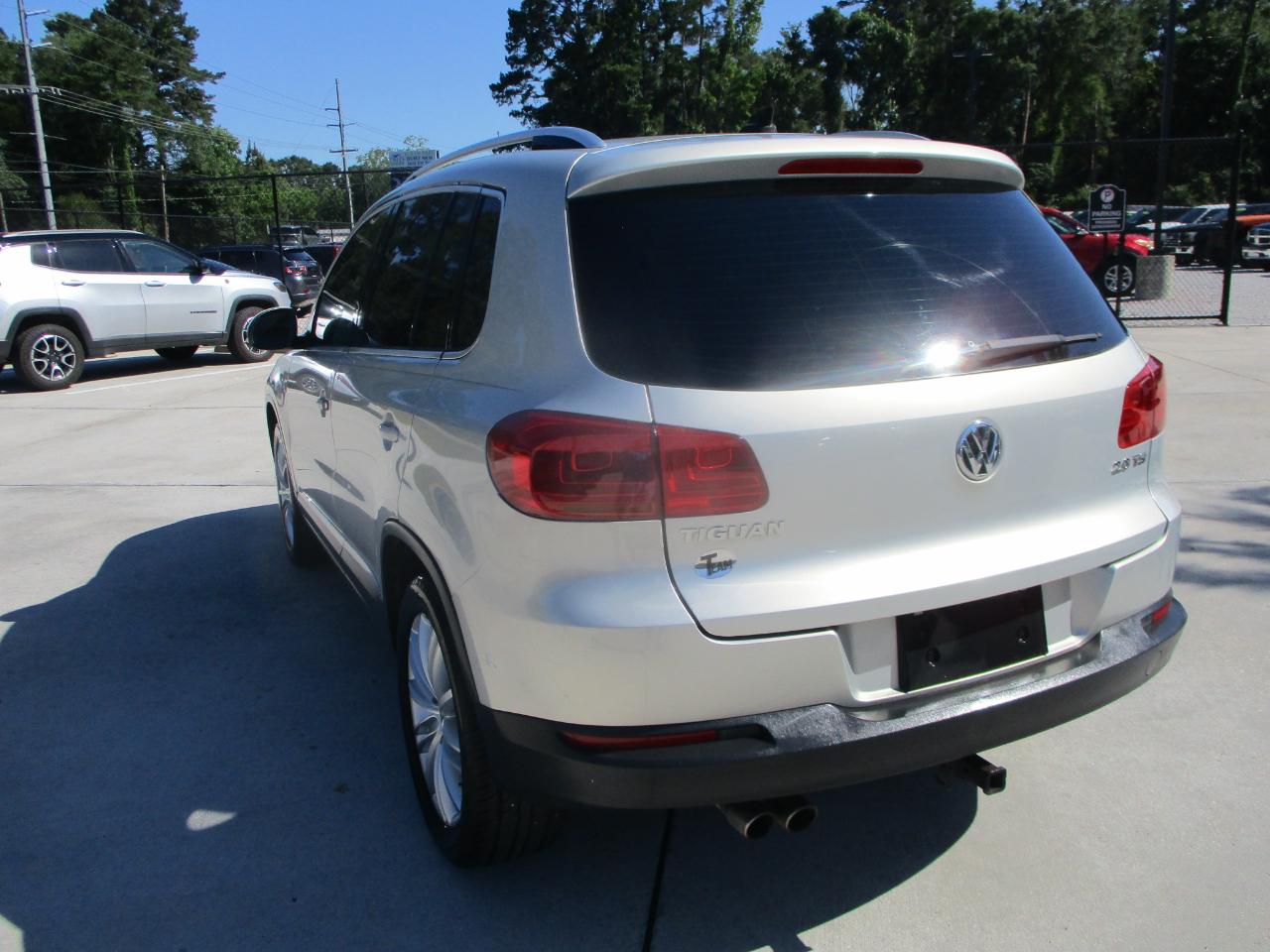 Volkswagen Tiguan S 2013