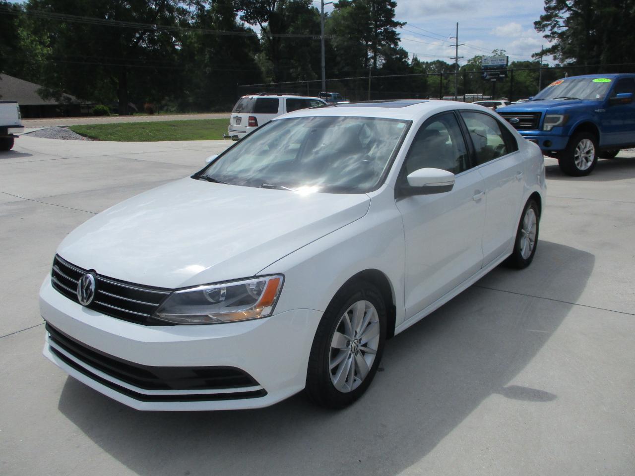 Volkswagen Jetta SE 6A 2015