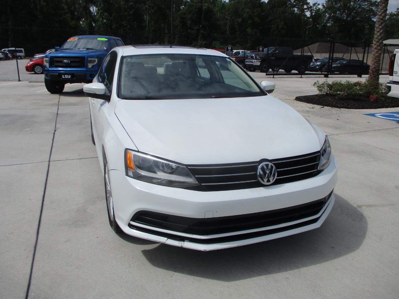 Volkswagen Jetta SE 6A 2015