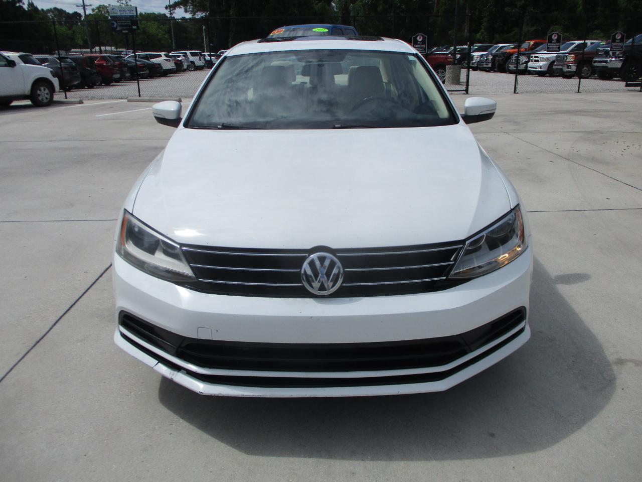 Volkswagen Jetta SE 6A 2015