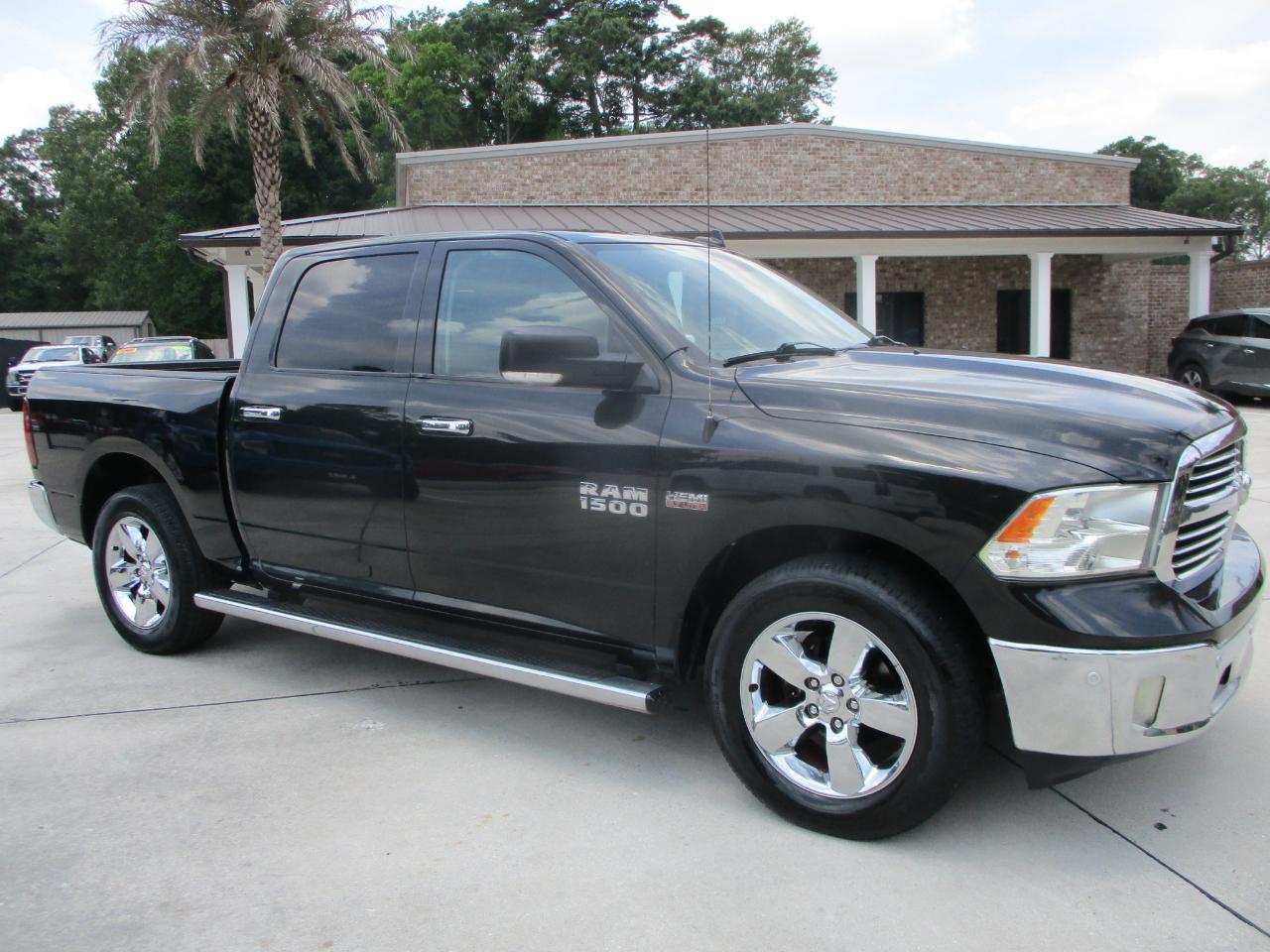 RAM 1500 2WD Crew Cab 140.5" Big Horn 2017