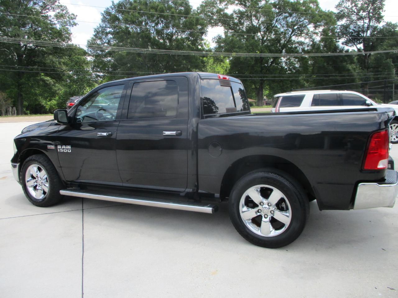 RAM 1500 2WD Crew Cab 140.5" Big Horn 2017
