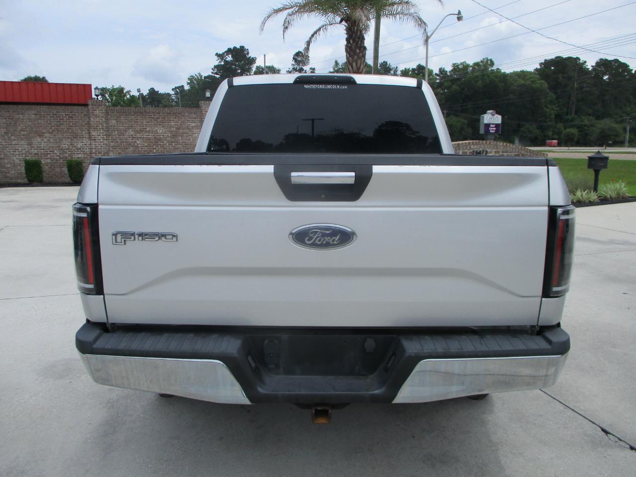 Ford F-150 XLT SuperCrew 5.5-ft. Bed 2WD 2015