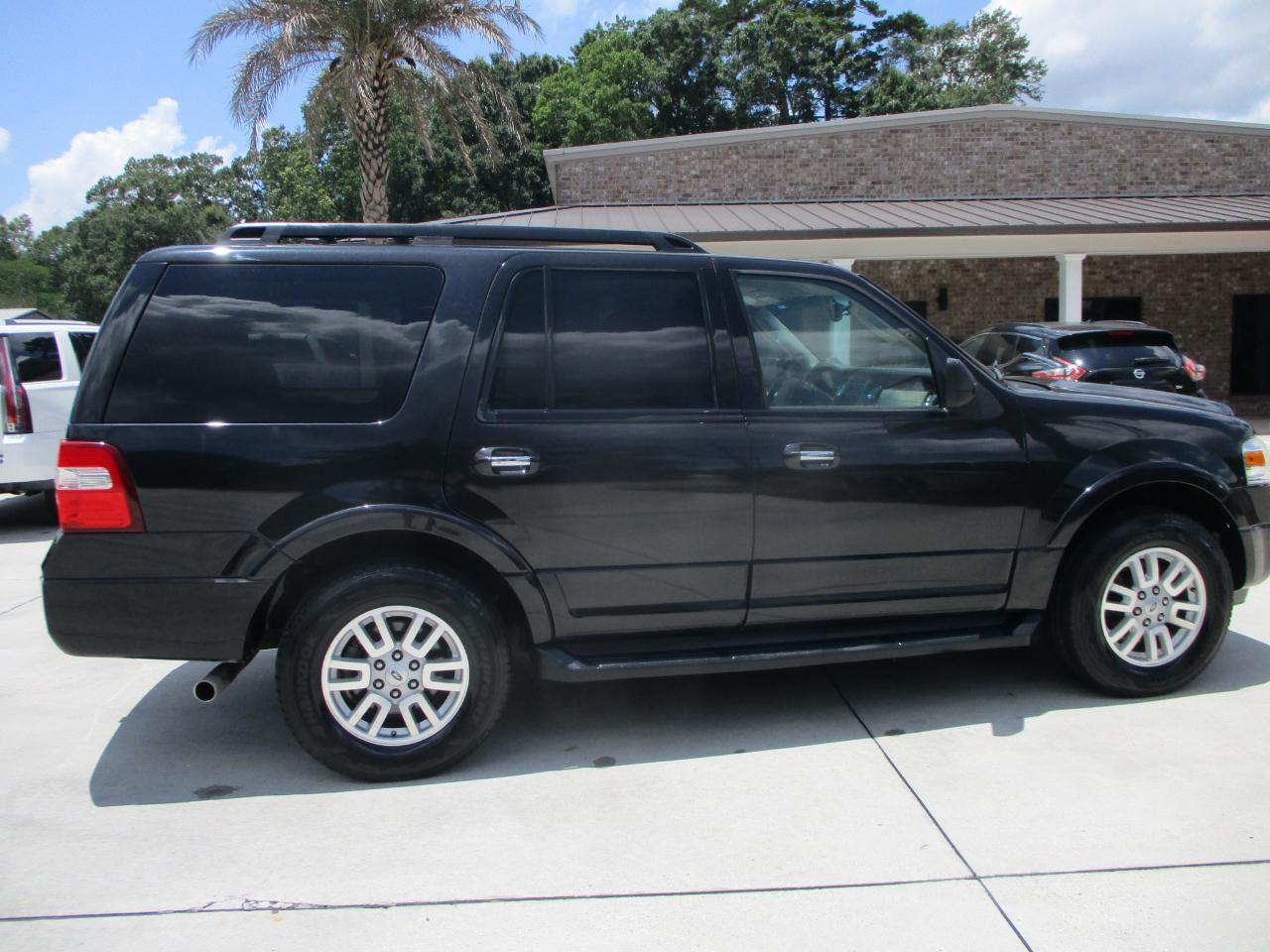 Ford Expedition XLT 2014