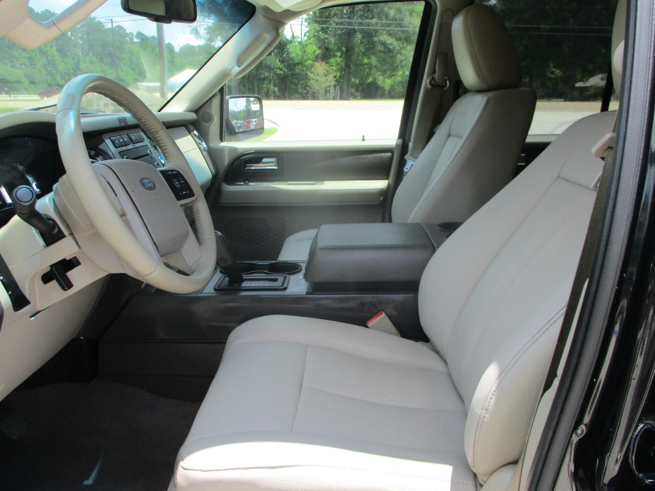 Ford Expedition XLT 2014