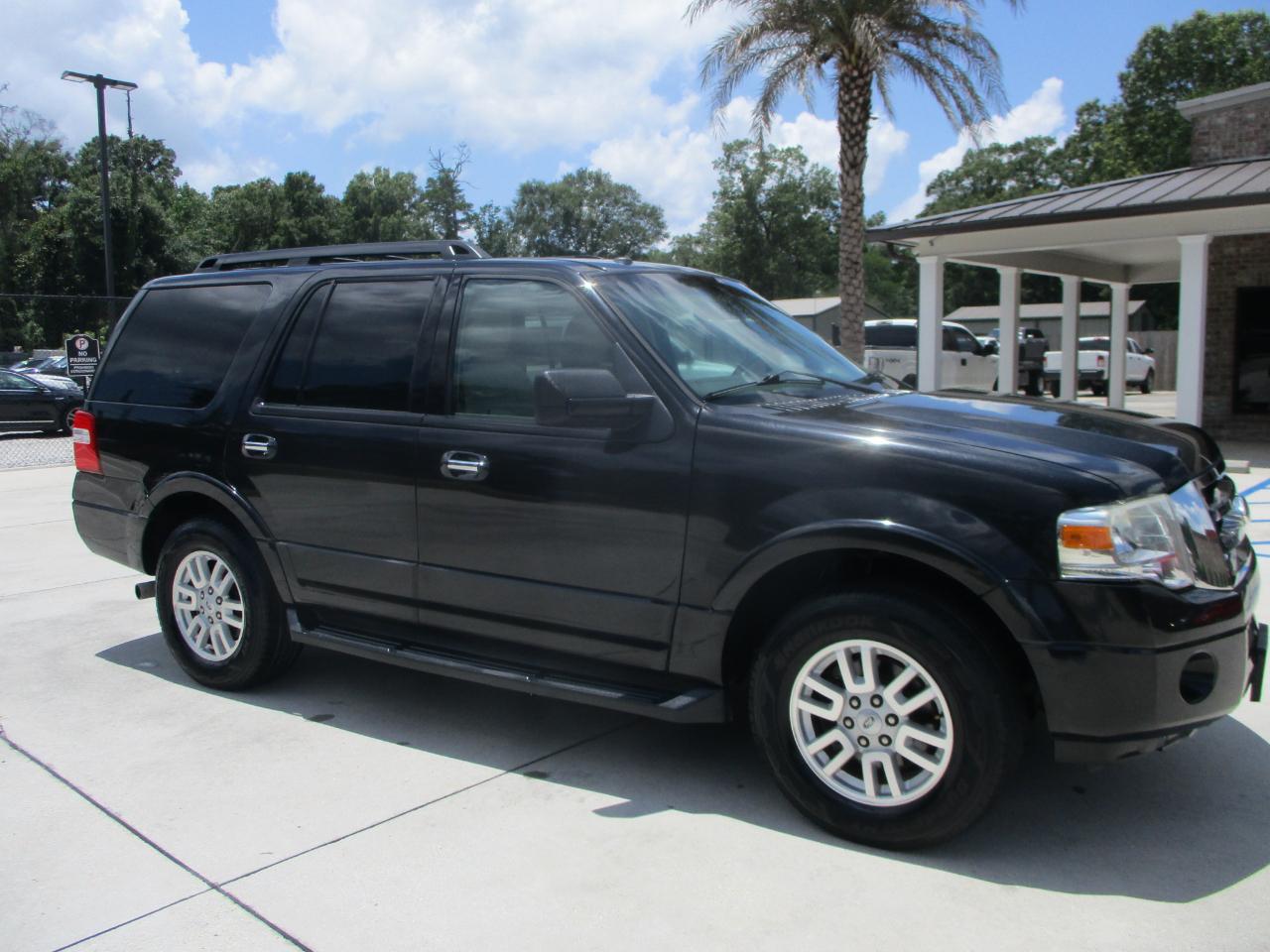 Ford Expedition XLT 2014