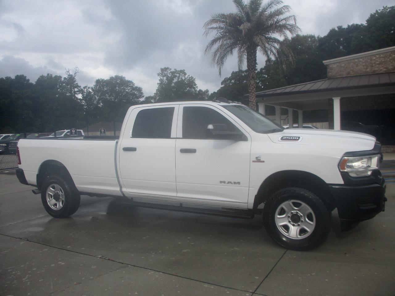 RAM 2500 Tradesman Crew Cab LWB 4WD 2019