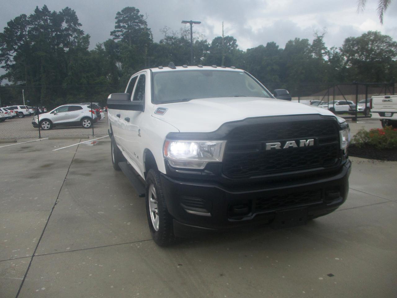 RAM 2500 Tradesman Crew Cab LWB 4WD 2019